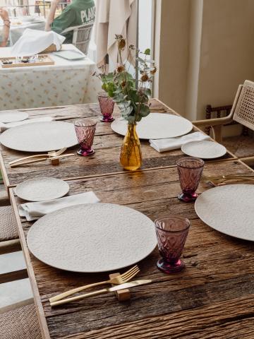 Restaurante Pedro Nolasco: servicio de comidas y cenas Restaurante Pedro Nolasco: servicio de comidas y cenas